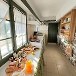 Traditional Maisonette Just 15' From Kalamata * Valíra