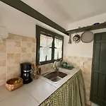 Traditional Maisonette Just 15' From Kalamata * Valíra