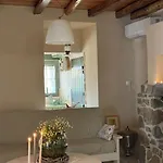 Traditional Maisonette Just 15' From Kalamata Tatil Evi Valíra
