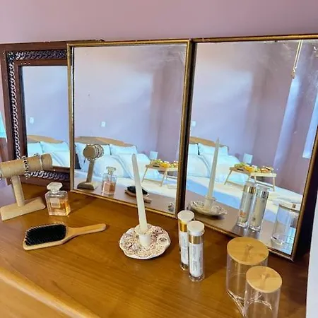 Traditional Maisonette Just 15' From Kalamata Casa vacanze Valíra